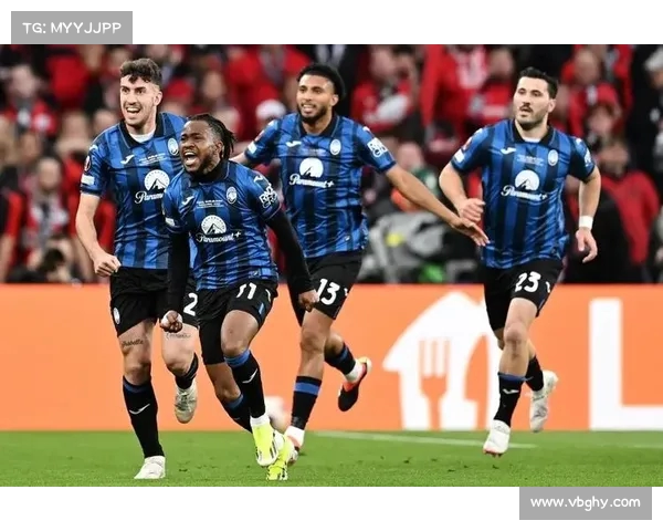 德甲冠军之争白热化封顶战揭幕多队激烈角逐争冠荣耀 德甲冠军之争白热化封顶战揭幕多队激烈角逐争冠荣耀